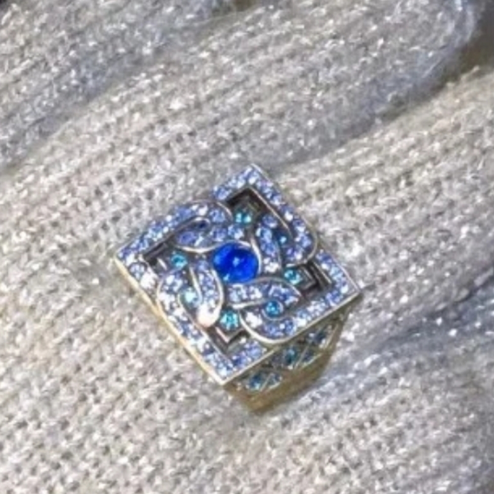 Statement RING Serindipity In Blue Women's Ring Size 10.5 Original Box Included - Picture 10 of 12